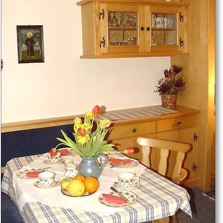 Vendégház Gastehaus Kissner 3*